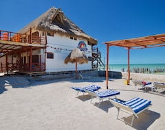 Hotel Golden Paradise Beach (Isla Holbox, México)