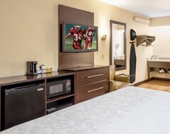 Hotel Your Relaxing Getaway Awaits! Budget-friendly Accommodation, Pets Allwoed (Secaucus, USA)