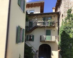 Khách sạn Villa Monica (Brentonico, Ý)