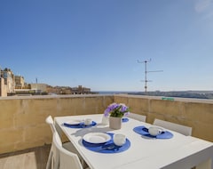 Hotel Valletta Tritoni Harbour House Apartments (Valletta, Malta)