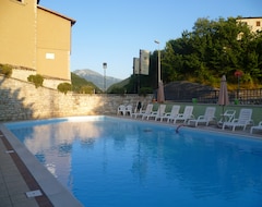 Khách sạn Agli Scacchi (Preci, Ý)