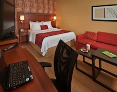 Hotel Courtyard By Marriott Dulles Airport Chantilly (Chantilly, USA)
