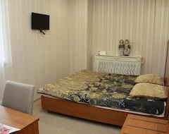 Hotel Happy Home (Kurgan, Rusija)