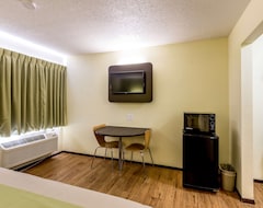 Khách sạn Motel 6 Troy Il (Edwardsville, Hoa Kỳ)