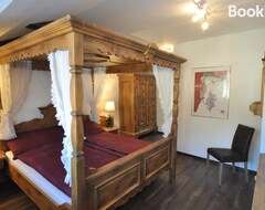 Bed & Breakfast B&b Zum Rossli (Zunzgen, Thụy Sỹ)