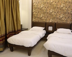 Hotel Pushpak Park (Latur, Indija)