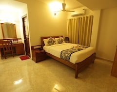 Hotel Grand Cascade (Chennai, India)