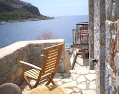 Gæstehus Kourmas Suites (Limeni, Grækenland)
