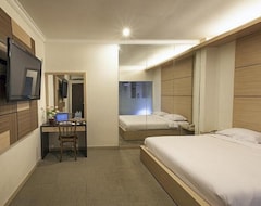Hotel Hins (Jakarta, Indonezija)
