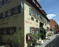 Khách sạn Hotel Weisses Ross (Dinkelsbühl, Đức)