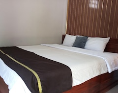 Hotel OYO 92418 Daffalvin Homestay Syariah (Purworejo, Indonesien)