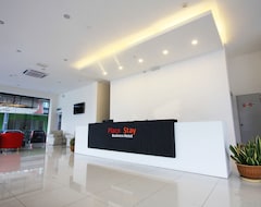 Hotel Place2Stay Business - Waterfront (Kuching, Malaysia)