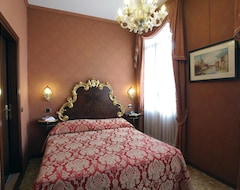 Khách sạn Hotel Ateneo (Venice, Ý)