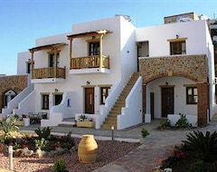 Khách sạn Panteli Beach Hotel (Agia Marina, Hy Lạp)