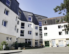 Otel DJH Freiburg (Freiburg, Almanya)