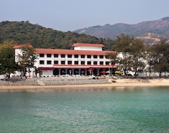Hotel Silvermine Beach Resort (Hong Kong, Hong Kong)