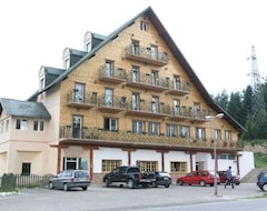 Khách sạn Hotel Enigma (Žabljak, Montenegro)