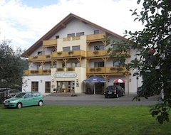 Khách sạn Haus zur Wasserkuppe (Ehrenberg, Đức)