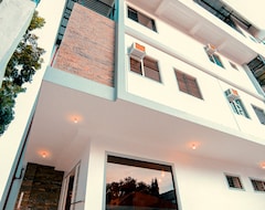 Otel Kingswick Residences & Lodge (Dumaguete City, Filipinler)