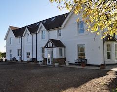Hotel Hookwood Lodge (Horley, United Kingdom)