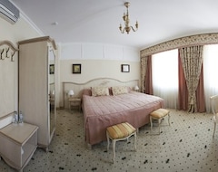 Hotel Loger House (Zelenogradsk, Russia)