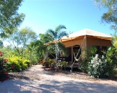 Hotel Coconutz B & B Coconut Well Br / Stay More Than 5 Nights And Receive A Discount (Broome, Australia)