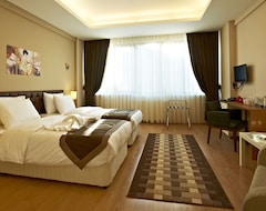 Khách sạn Hotel Retropera (Istanbul, Thổ Nhĩ Kỳ)