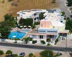 Khách sạn Irinna Hotel-Apartments (Faliraki, Hy Lạp)