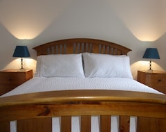 Bed & Breakfast Goldberry Cottage B&B (Arrochar, United Kingdom)