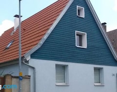 Toàn bộ căn nhà/căn hộ Ferienwohnung Blaues Haus (Ubstadt-Weiher, Đức)