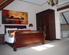 Otel Sunninghill Guest Lodge (Bryanston, Güney Afrika)