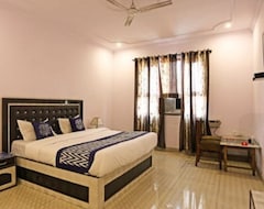 Hotelli Hotel Black Stone Palace (Ghaziabad, Intia)