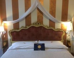 Hotelli Rooms Giulietta E Romeo (Verona, Italia)