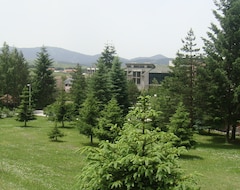 Khách sạn Hotel President (Zlatibor, Séc-bia)