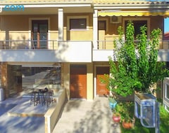 Toàn bộ căn nhà/căn hộ Grand Blue Apartment (Chrissi Ammoudia, Hy Lạp)