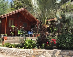 Khách sạn Lodges Shen Nikolla (Himara, Albania)