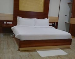 Khách sạn La Four Seasons (Yercaud, Ấn Độ)