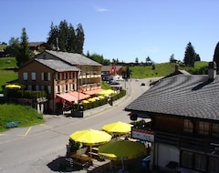 Bed & Breakfast Ochsen (Teufen, Thụy Sỹ)