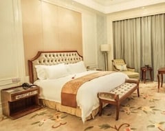 Khách sạn Hotel Haili New Century Grand (Haiyan, Trung Quốc)