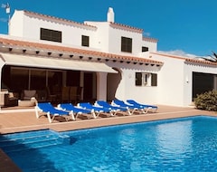 Tüm Ev/Apart Daire Villa With Private Pool And Sea Views (Sant Lluis, İspanya)