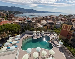 Khách sạn B&B HOTELS Park Hotel Suisse Santa Margherita Ligure (Santa Margherita Ligure, Ý)