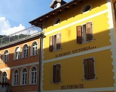 Hotel Vittoria (Roncegno, Italy)