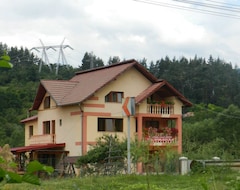 Pensión Casa Deea (Corbeni, Rumanía)