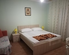 Khách sạn Rooms Andela 2911 (Rab, Croatia)