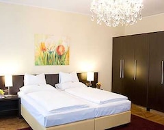 Hotelli Serviced-Appartements-Josefstadt (Wien, Itävalta)