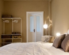 Bed & Breakfast Guest House - Blulassù Rooms (Cagliari, Ý)