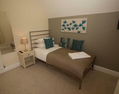Hotel Innocence Rooms (West) (Ipswich, United Kingdom)