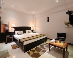 OYO 5539 Merit Hotel (Agra, India)