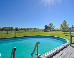Hele huset/lejligheden Monett Family Ranch Home With Pool And Huge Deck! (Monett, USA)