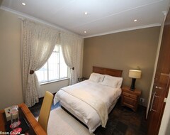 Hotel The Munday (Bedfordview, South Africa)